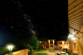 Hotels in Camañas